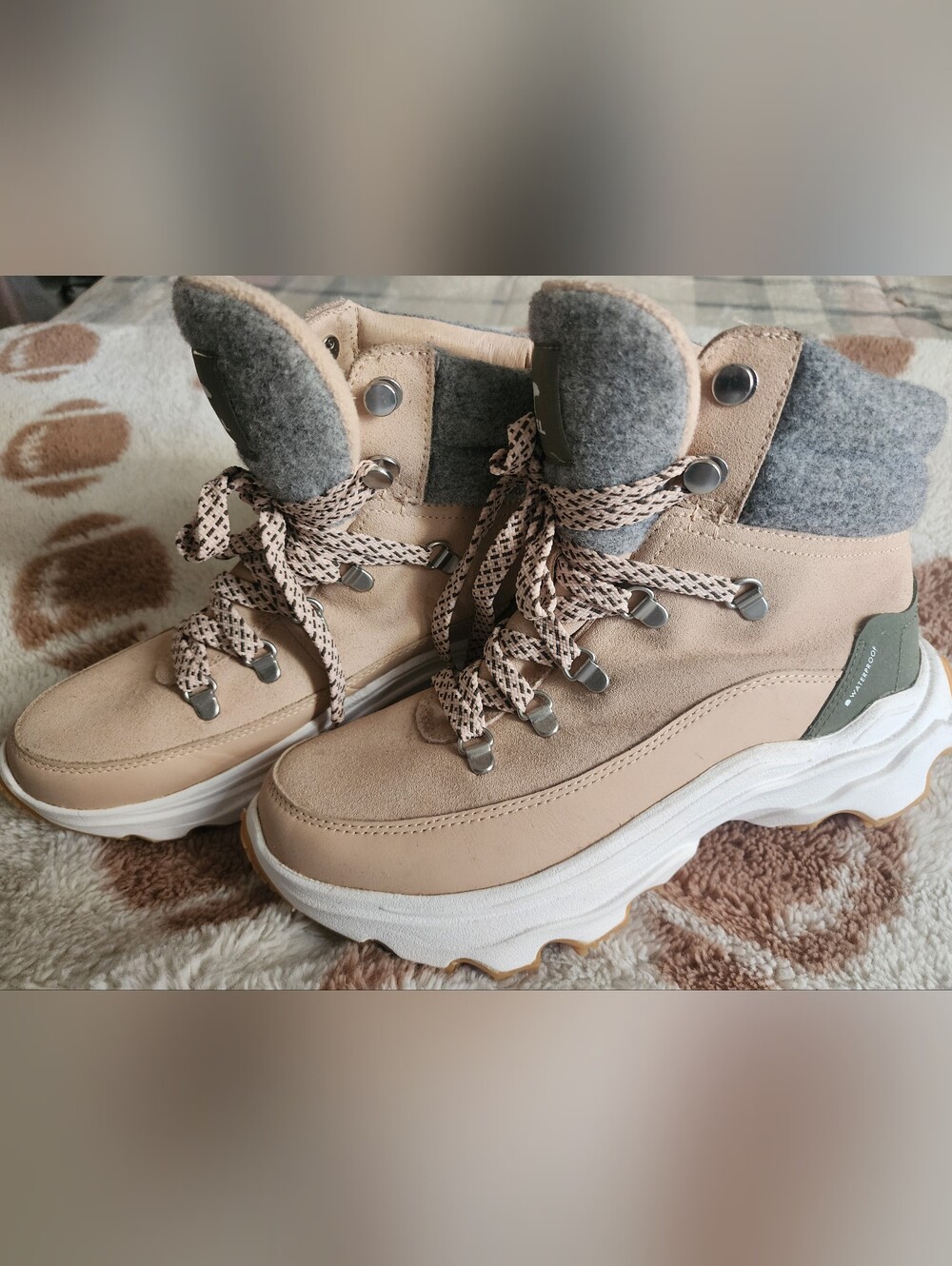 Sorel Beige and Gray Lace-Up Platform Hiking Boots